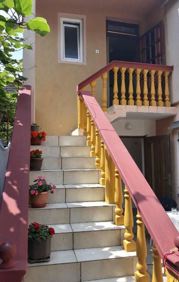Apartman Tatjana Sutomore Extérieur photo
