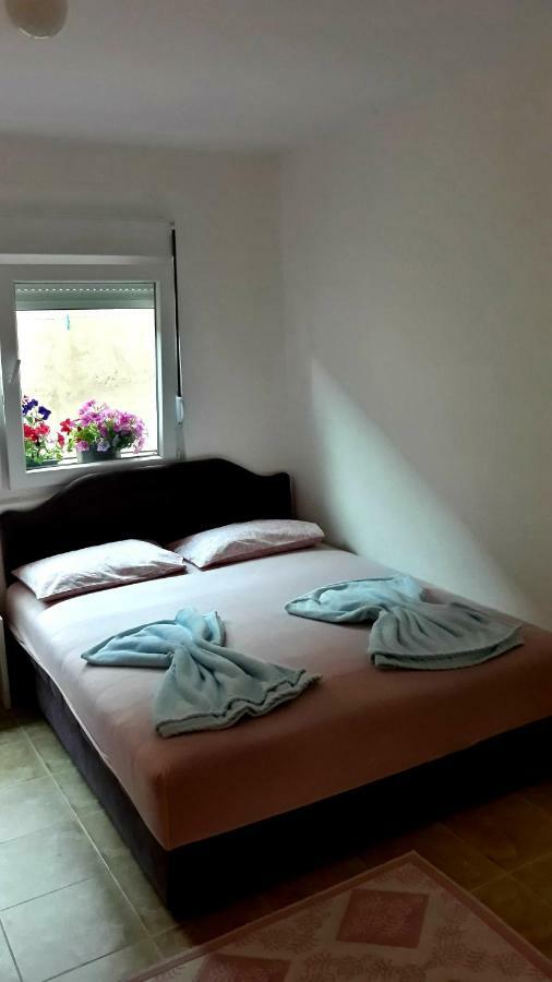 Apartman Tatjana Sutomore Extérieur photo