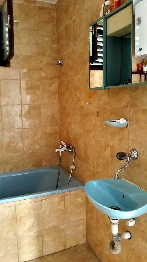 Apartman Tatjana Sutomore Extérieur photo