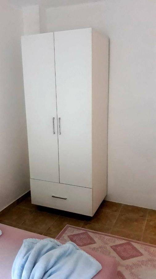 Apartman Tatjana Sutomore Extérieur photo